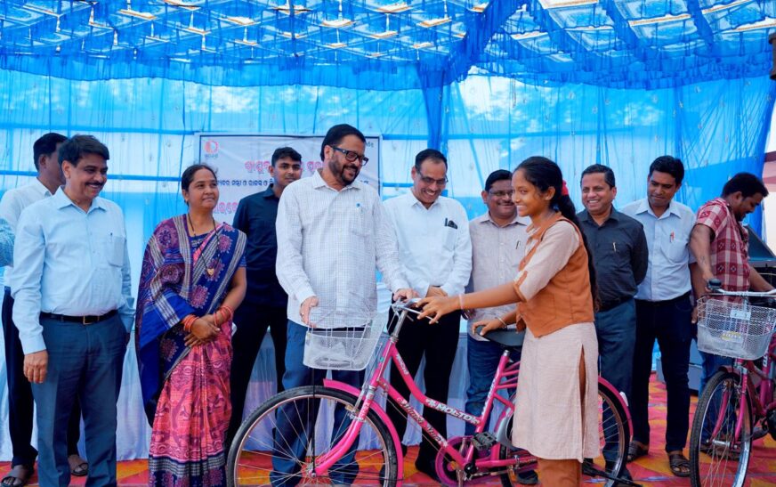 Revenue & Disaster Management Minister Inaugurates Smart Classroom, Distributes Bicycles to Girl Students